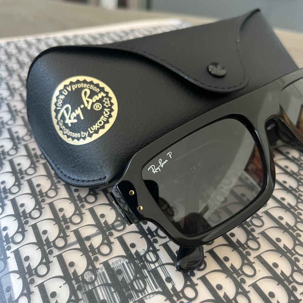 Ray-Ban Glossy Black Eyewear
